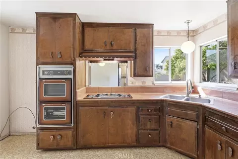 Kitchen - 4581 Delafield Dr, La Mirada, CA 90638 photo 2 of 7