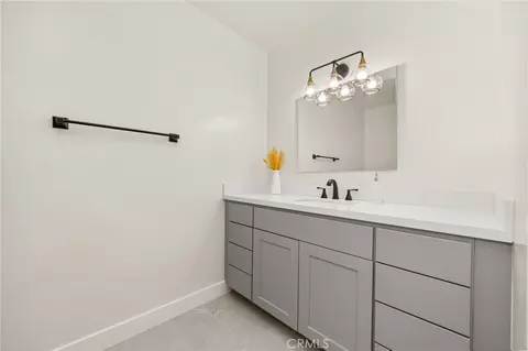 Bath - 1349 Shadow Ln #218, Fullerton, CA 92831 photo 1 of 3