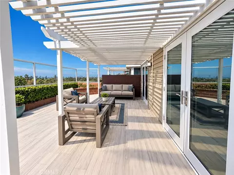 Exterior - 7327 Linden, Carlsbad, CA 92011 photo 7 of 8