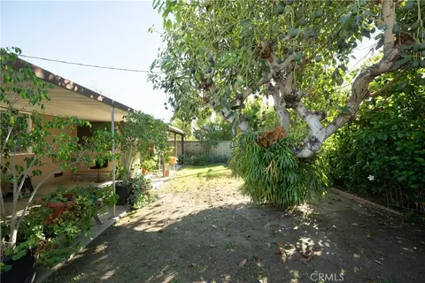Exterior - 3303 Faust Ave, Long Beach, CA 90808 photo 3 of 5