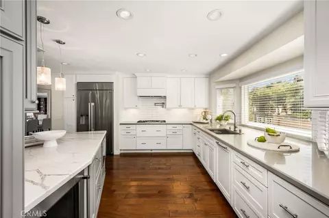 Kitchen - 6703 E La Cumbre, Orange, CA 92869 photo 5 of 7