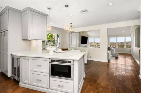 Kitchen - 6703 E La Cumbre, Orange, CA 92869 photo 7 of 7