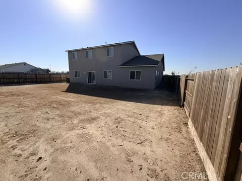 Exterior - 1332 W Randy Ave, Fowler, CA 93625 photo 4 of 5