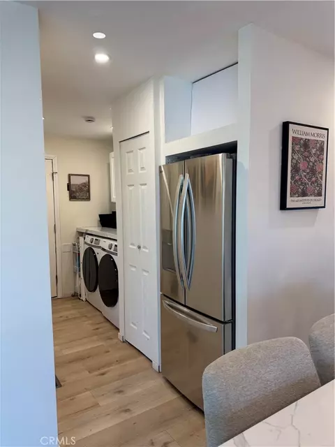 39 Walnut, Anaheim, CA 92801 photo 7