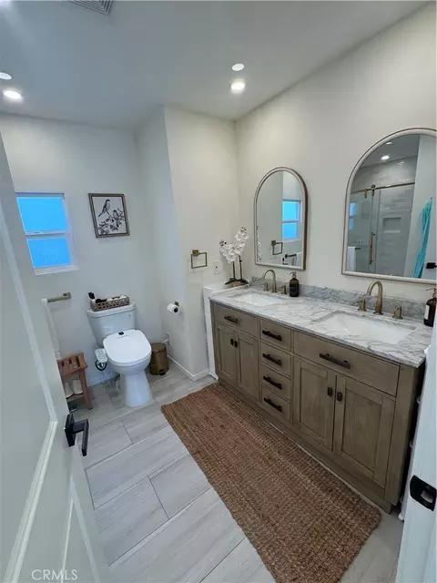 39 Walnut, Anaheim, CA 92801 photo 14