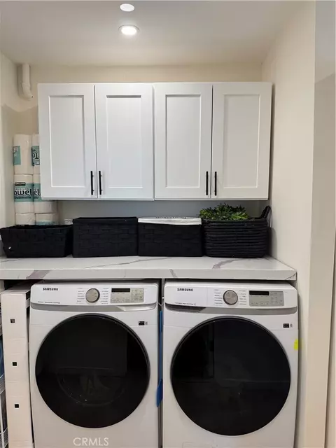 39 Walnut, Anaheim, CA 92801 photo 8