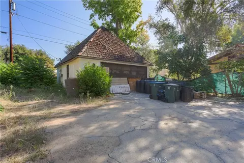 Exterior - 530 Prospect Blvd, Pasadena, CA 91103 photo 5 of 13