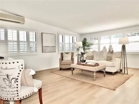 1360 Oakmont Rd #6 142A, Seal Beach, CA 90740