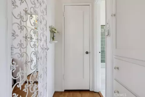 Entry Way - 1728 E 3rd #15, Long Beach, CA 90802 photo 3 of 3