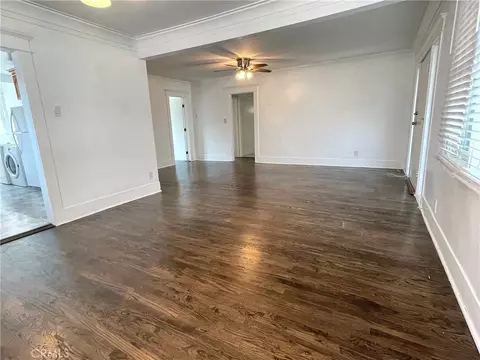 Living - 449 Redondo Ave, Long Beach, CA 90814 photo 3 of 8