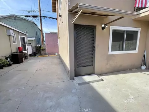 Exterior - 449 Redondo Ave, Long Beach, CA 90814 photo 4 of 6