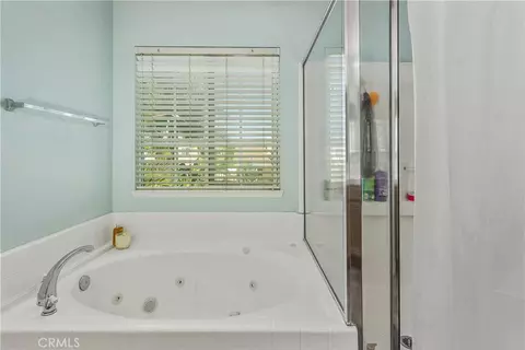 Bath - 11349 Parkfield, Riverside, CA 92505 photo 3 of 3