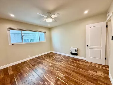 Bedroom - 1139 E Ocean Blvd #108, Long Beach, CA 90802 photo 1 of 5