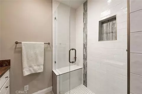 Bath - 2000 Tevis, Long Beach, CA 90815 photo 3 of 6