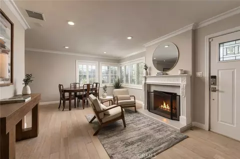 Living - 2000 Tevis, Long Beach, CA 90815 photo 1 of 3