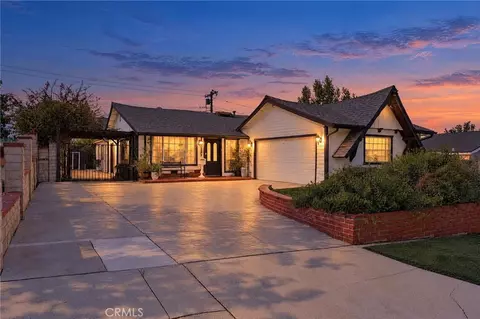 13219 Azores, Sylmar, CA 91342
