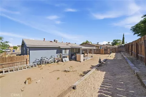 Exterior - 2004 Rushmore, Barstow, CA 92311 photo 5 of 6