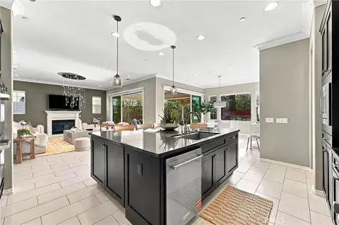 Kitchen - 104 Sparrow, Irvine, CA 92618 photo 6 of 7