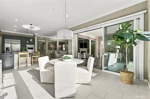 Dining - 104 Sparrow, Irvine, CA 92618 photo 4 of 6