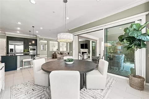 Dining - 104 Sparrow, Irvine, CA 92618 photo 3 of 4