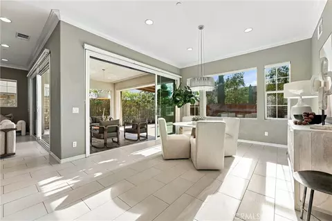 Dining - 104 Sparrow, Irvine, CA 92618 photo 5 of 6