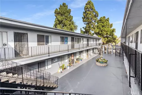 2500 E Spaulding St, Long Beach, CA 90804 photo 4