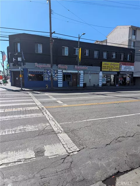 1303 S Vermont, Los Angeles, CA 90006