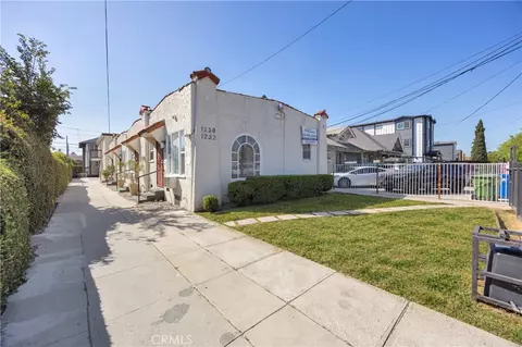1230 W 37th, Los Angeles, CA 90007