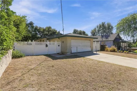 1914 Mentone, Pasadena, CA 91103 photo 3