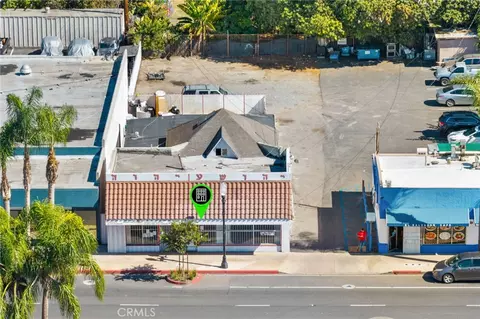725 S Main St, Santa Ana, CA 92701