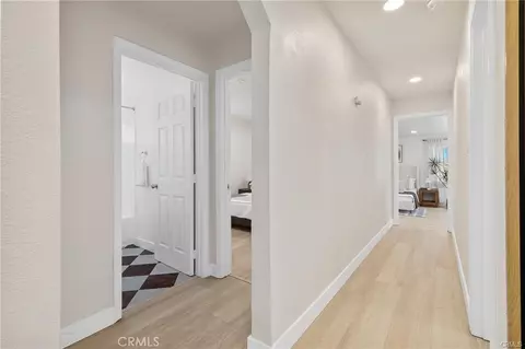 Entry Way - 311 E Cummings, Long Beach, CA 90805 photo 1 of 1