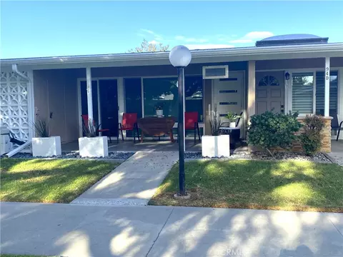 1500 Homewood Rd M5-94e, Seal Beach, CA 90740