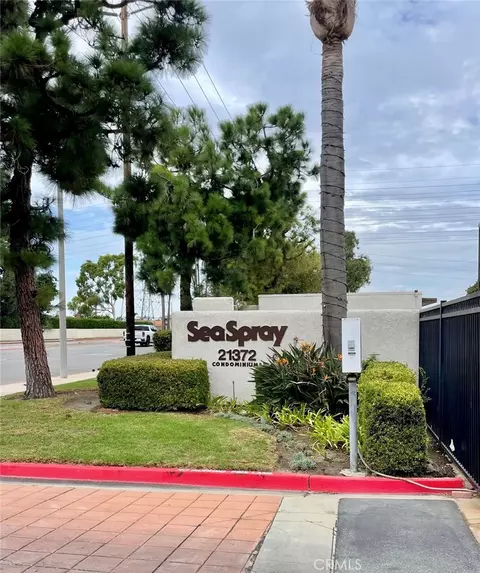21372 Brookhurst St #727, Huntington Beach, CA 92646