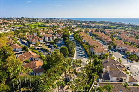 View/Area - 72 Corniche #B, Dana Point, CA 92629 photo 7 of 11