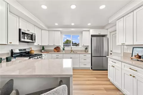 Kitchen - 3161 Tevis, Long Beach, CA 90808 photo 2 of 8