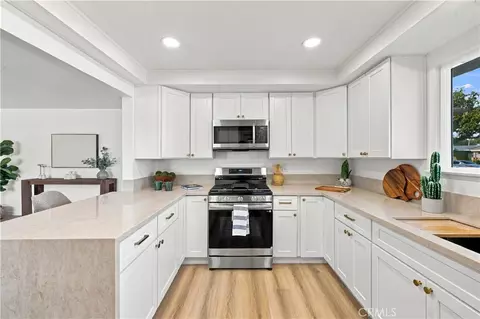 Kitchen - 3161 Tevis, Long Beach, CA 90808 photo 5 of 8
