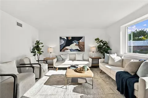 Living - 3161 Tevis, Long Beach, CA 90808 photo 2 of 4