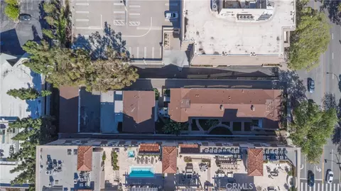 View/Area - 181 S Marengo, Pasadena, CA 91101 photo 7 of 9