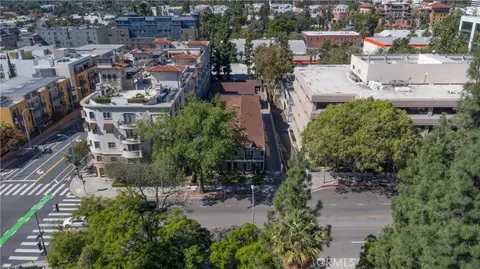 View/Area - 181 S Marengo, Pasadena, CA 91101 photo 1 of 9