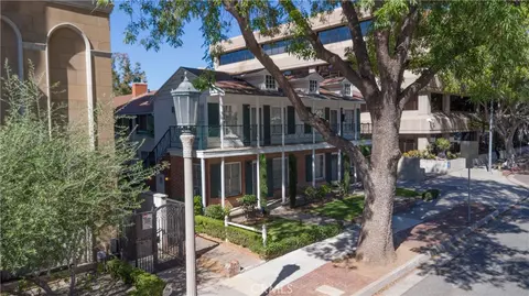 Exterior - 181 S Marengo, Pasadena, CA 91101 photo 8 of 9