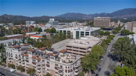 View/Area - 181 S Marengo, Pasadena, CA 91101 photo 4 of 9