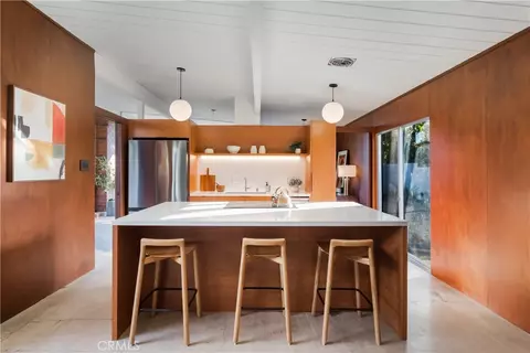 Kitchen - 842 E Glendale, Orange, CA 92865 photo 5 of 7