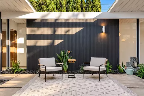 Exterior - 842 E Glendale, Orange, CA 92865 photo 7 of 24