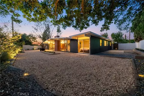 Exterior - 842 E Glendale, Orange, CA 92865 photo 21 of 24