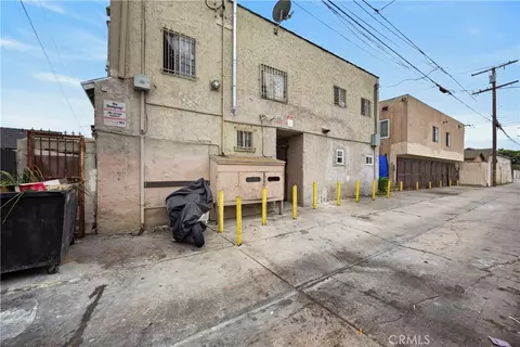 1085 Lewis, Long Beach, CA 90813 photo 5
