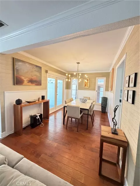 Dining - 5675 E 6th St, Long Beach, CA 90814 photo 2 of 2