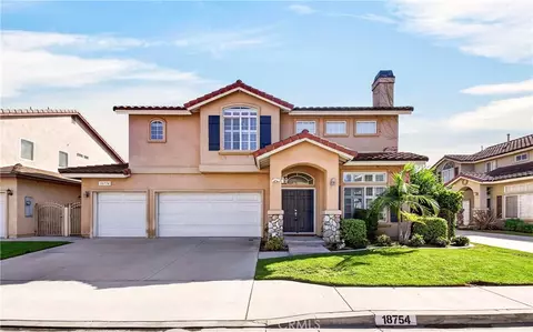 18754 Grace Ct, Artesia, CA 90701