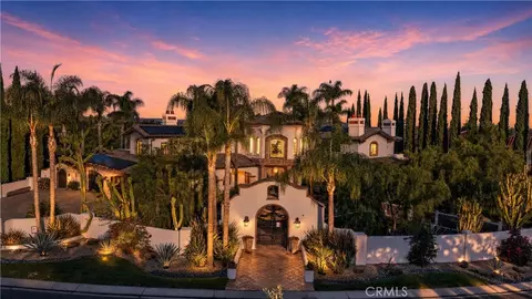 27641 Deputy, Laguna Hills, CA 92653