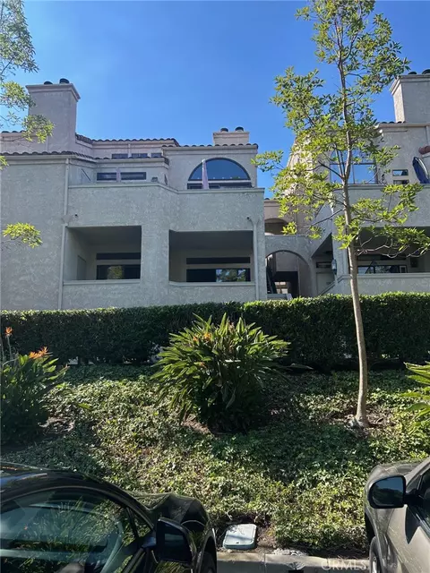 17191 Corbina Ln #105, Huntington Beach, CA 92649