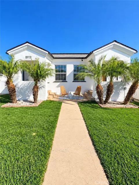 8912 Mettler, Los Angeles, CA 90003